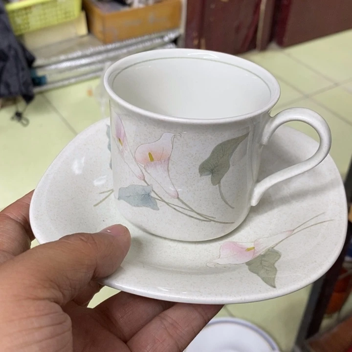 瓷片一***猫哈哈哈哈哈哈哈哈