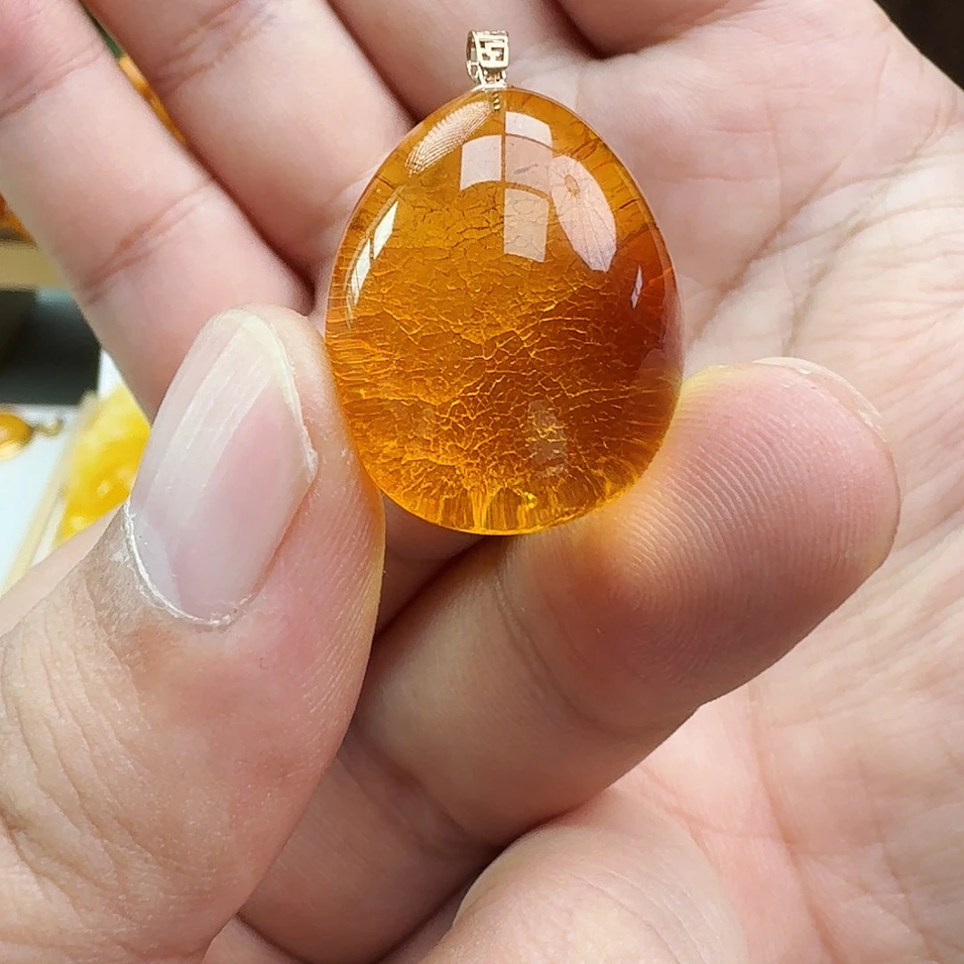 蜜蜡18K金镶嵌颈饰假一赔十，00