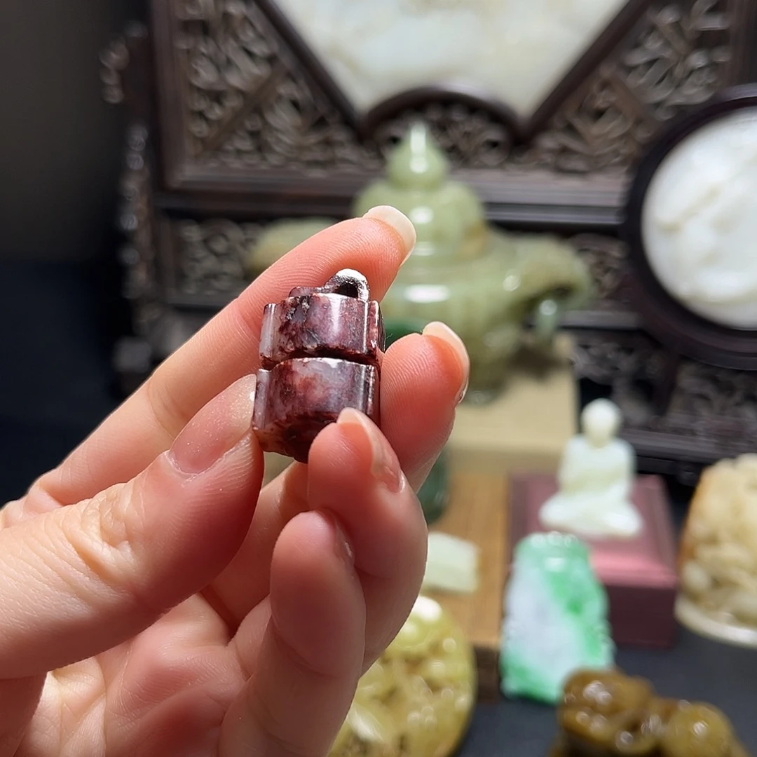 和田玉（糖玉）未镶嵌挂件