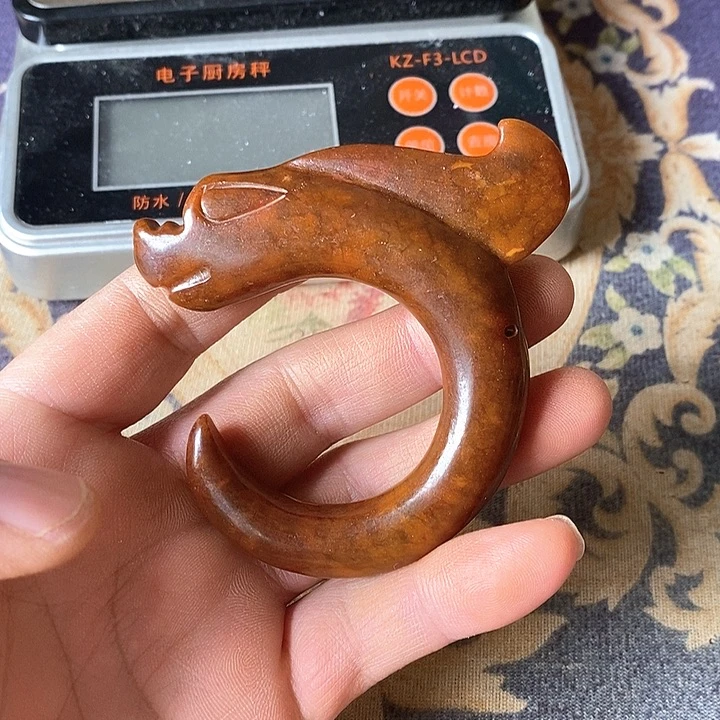茶盏人过留名 雁过留声