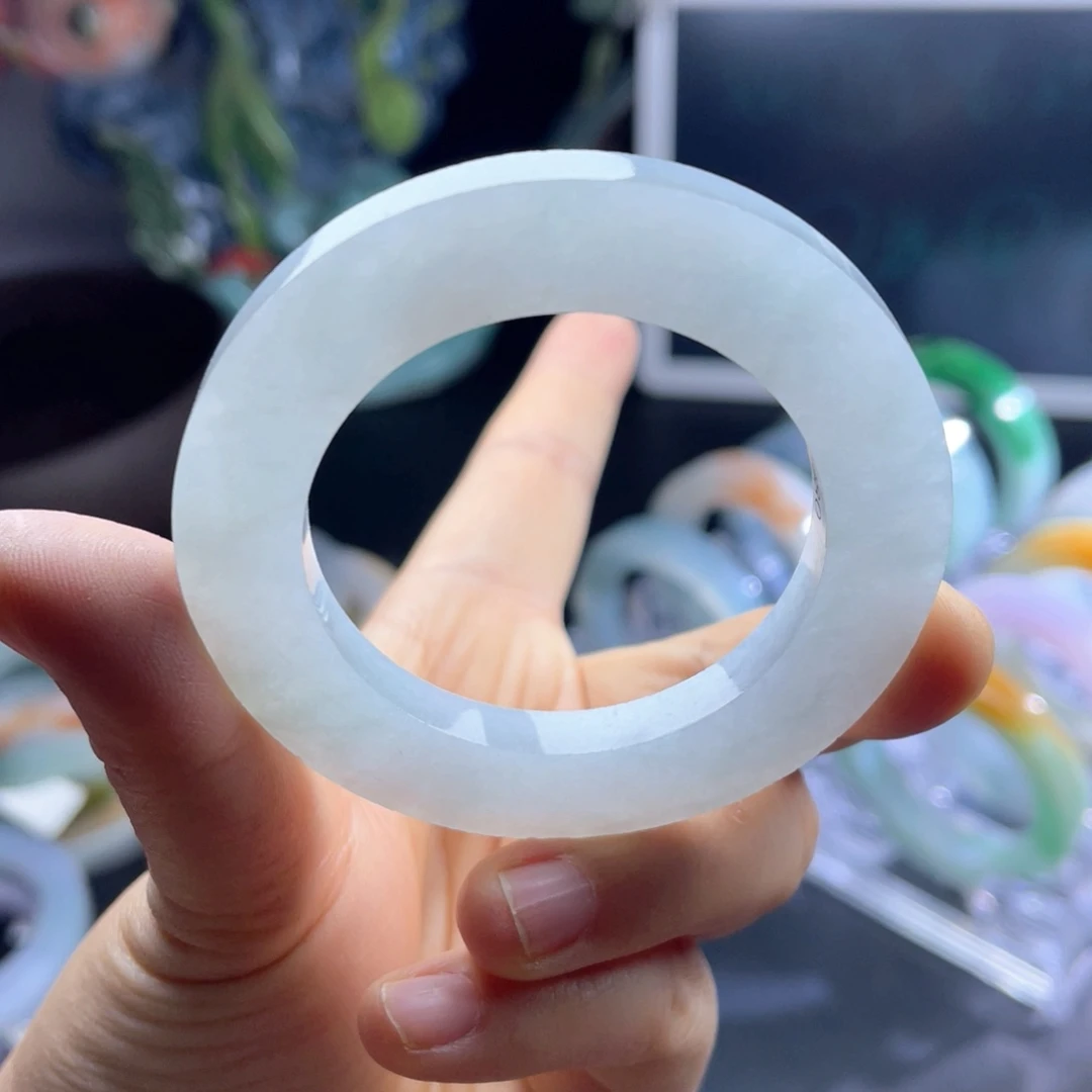 定制翡翠未镶嵌天然翡翠A货手镯