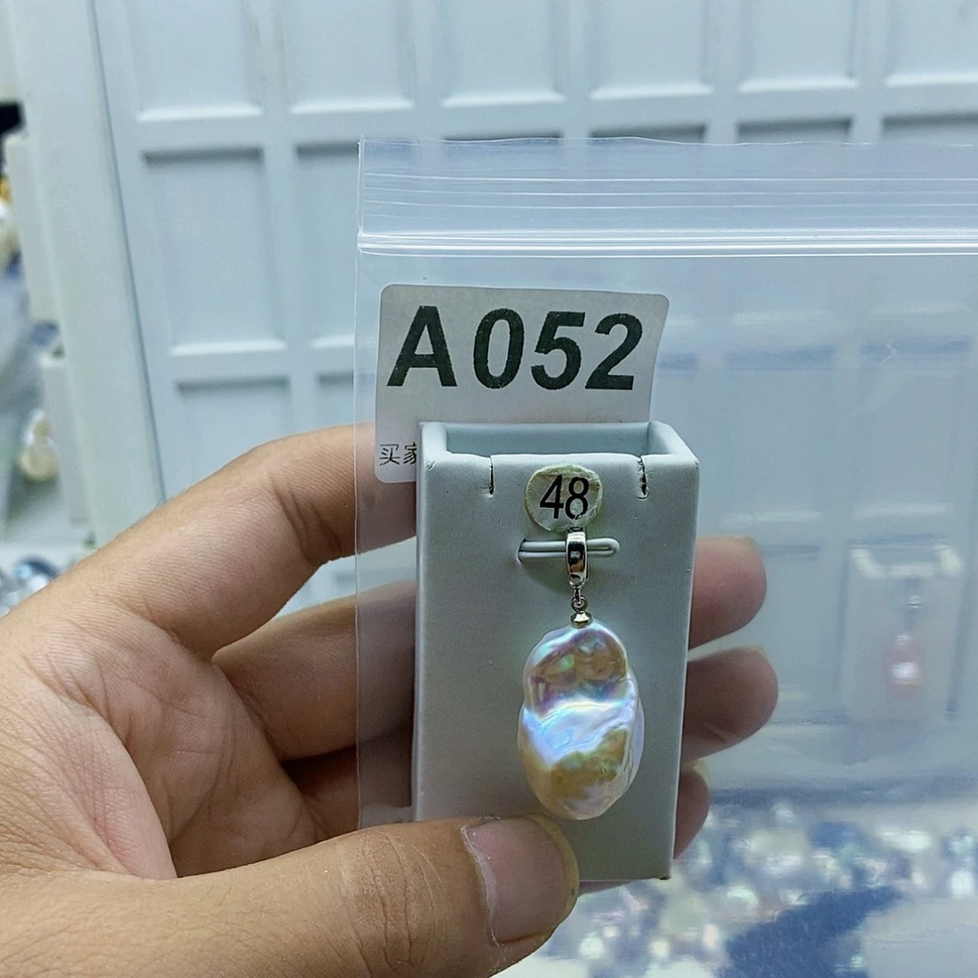 淡水珍珠合金颈饰