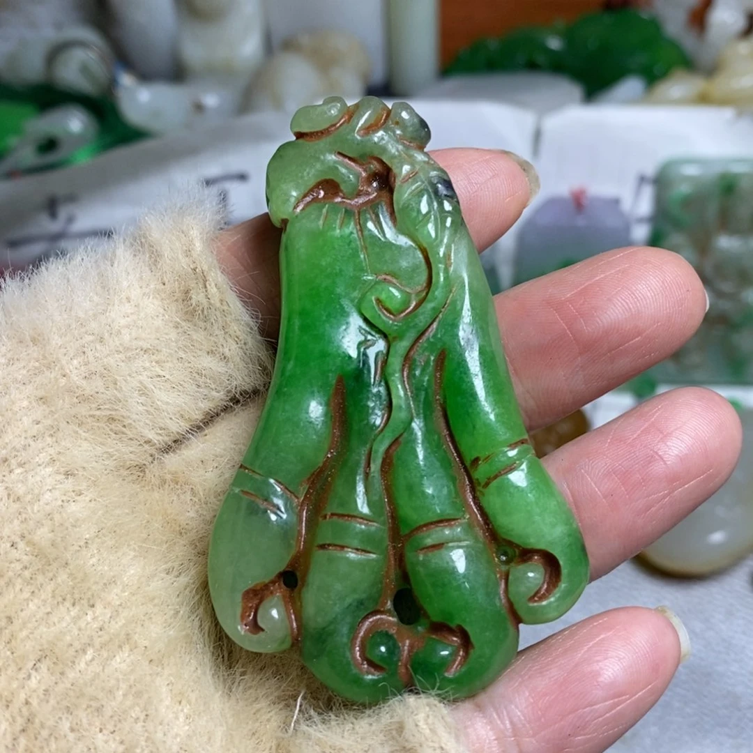 和田玉（糖玉）未镶嵌颈饰