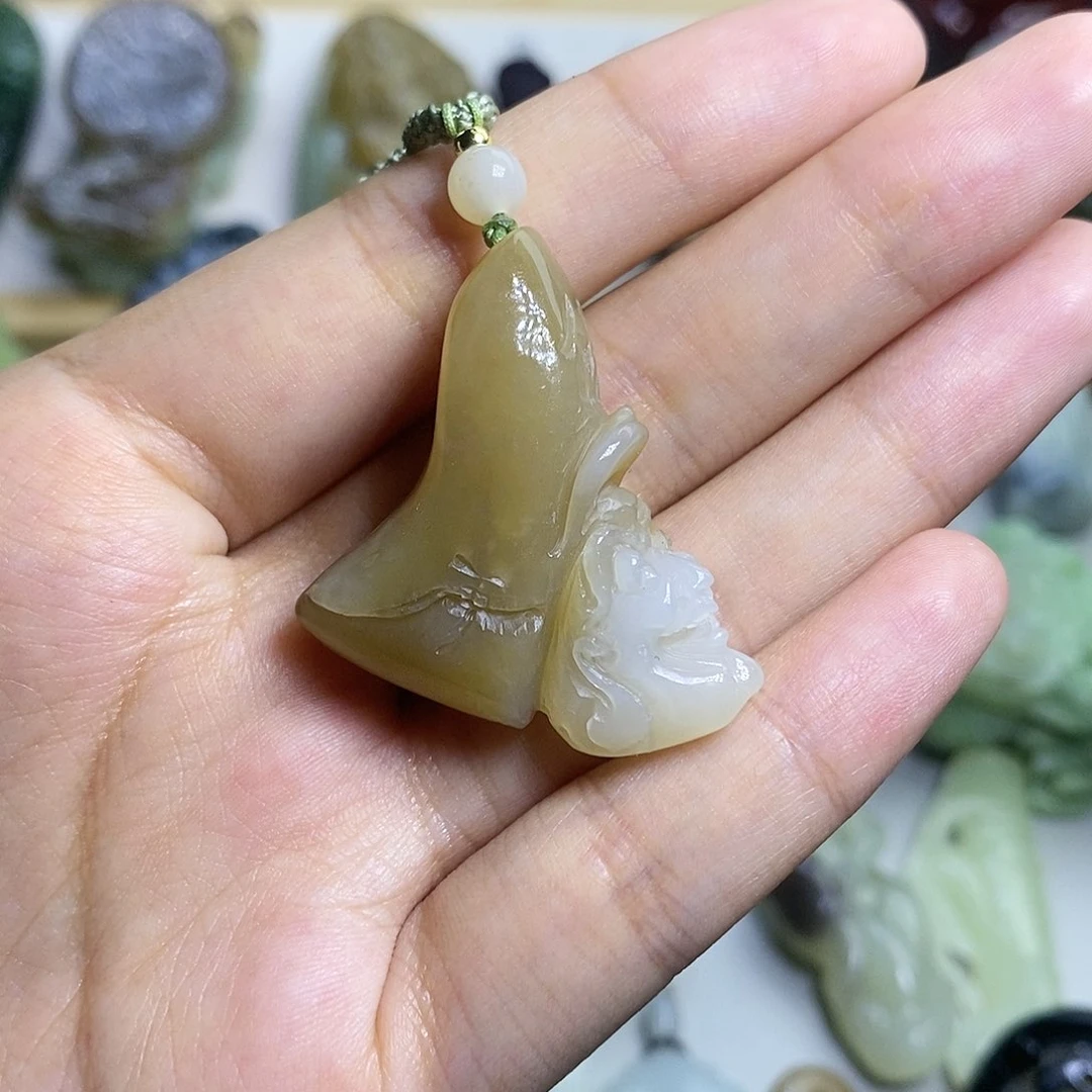 【闪购商品】和田玉未镶嵌颈饰?*风