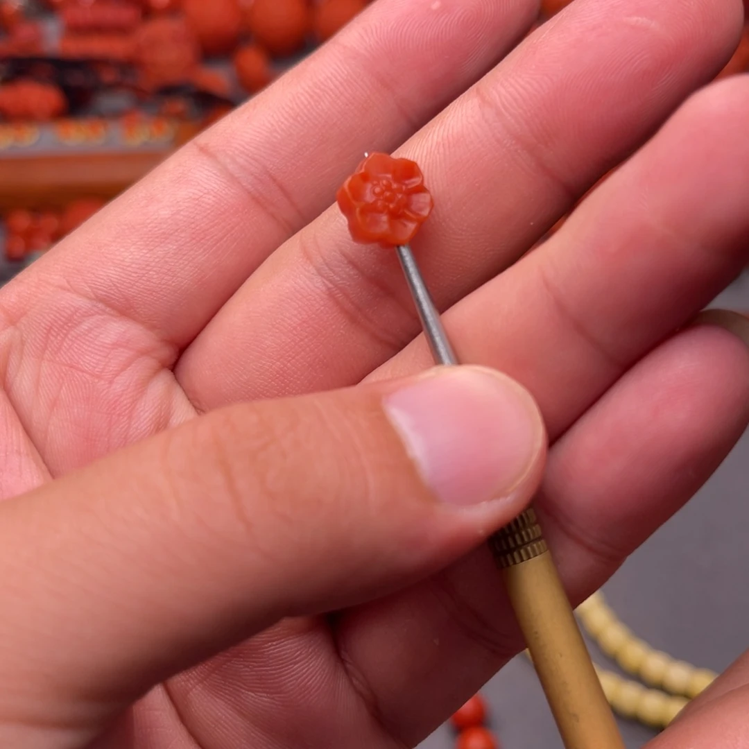 未镶嵌配饰南红玛瑙