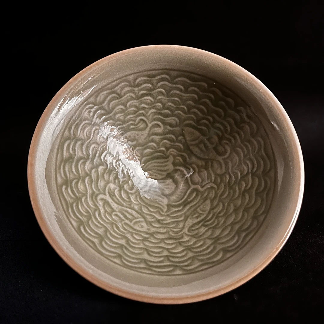 耀州窑耀州瓷 瓷杯 橄榄绿摩羯鱼纹饰斗笠盏 瓷杯