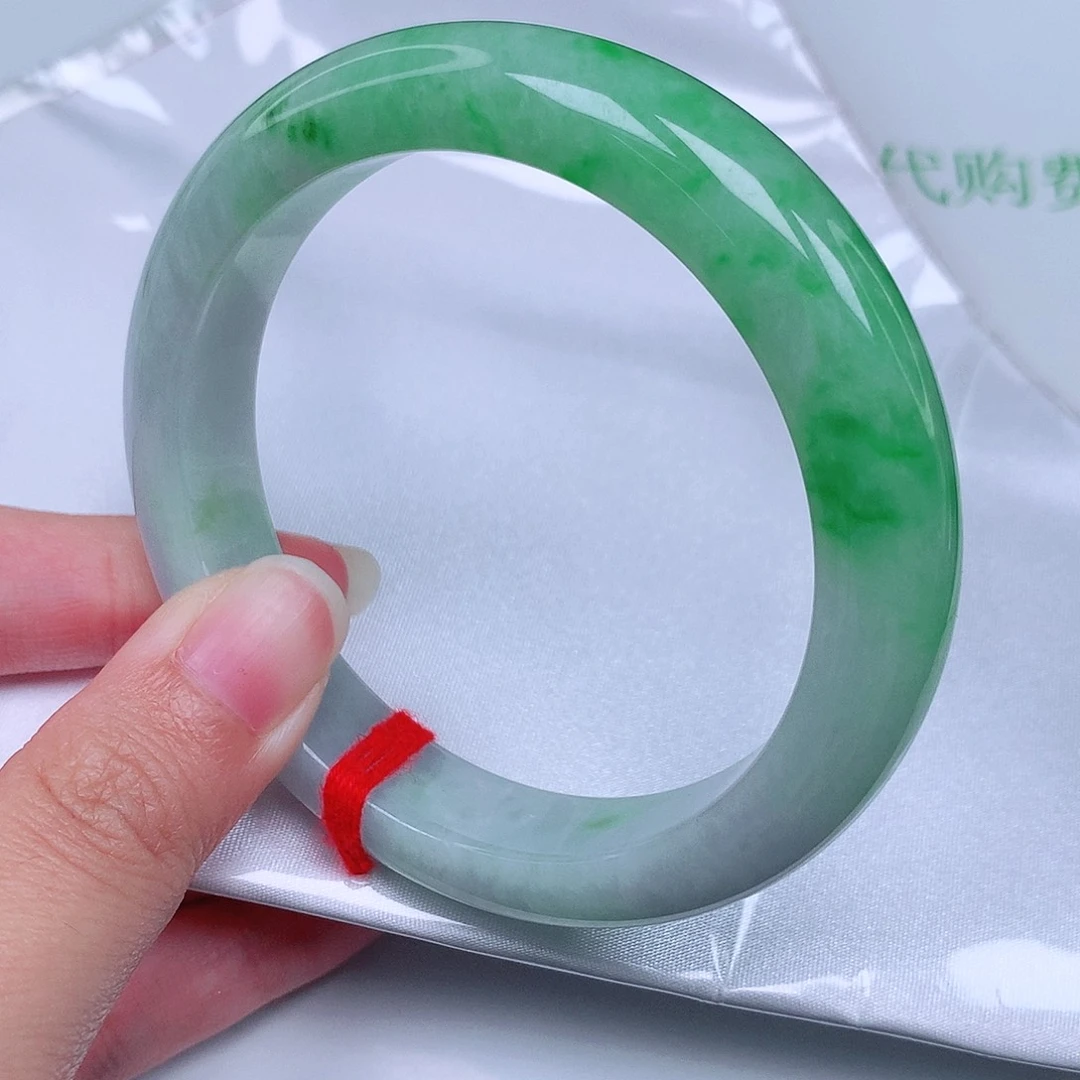 翡翠未镶嵌手镯61圈1575