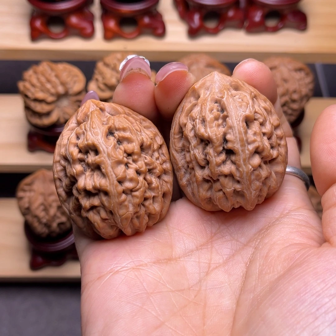 吊坠文玩核桃红锦鲤