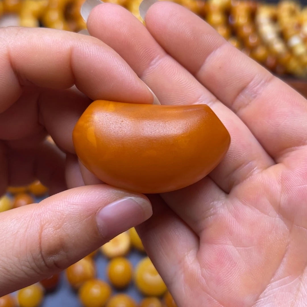 蜜蜡未镶嵌吊坠(不含链)