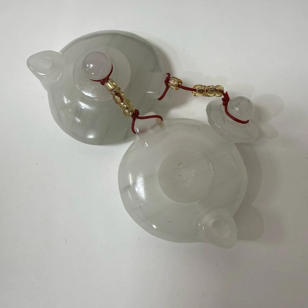 A48 天山翠 手工雕刻把把胡