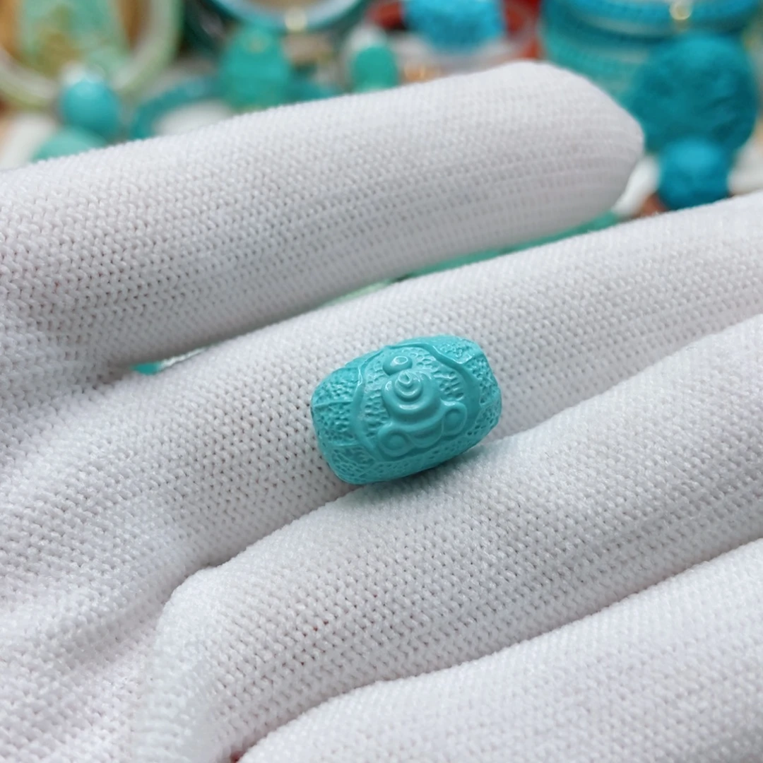 勿***诺绿松石未镶嵌珠子