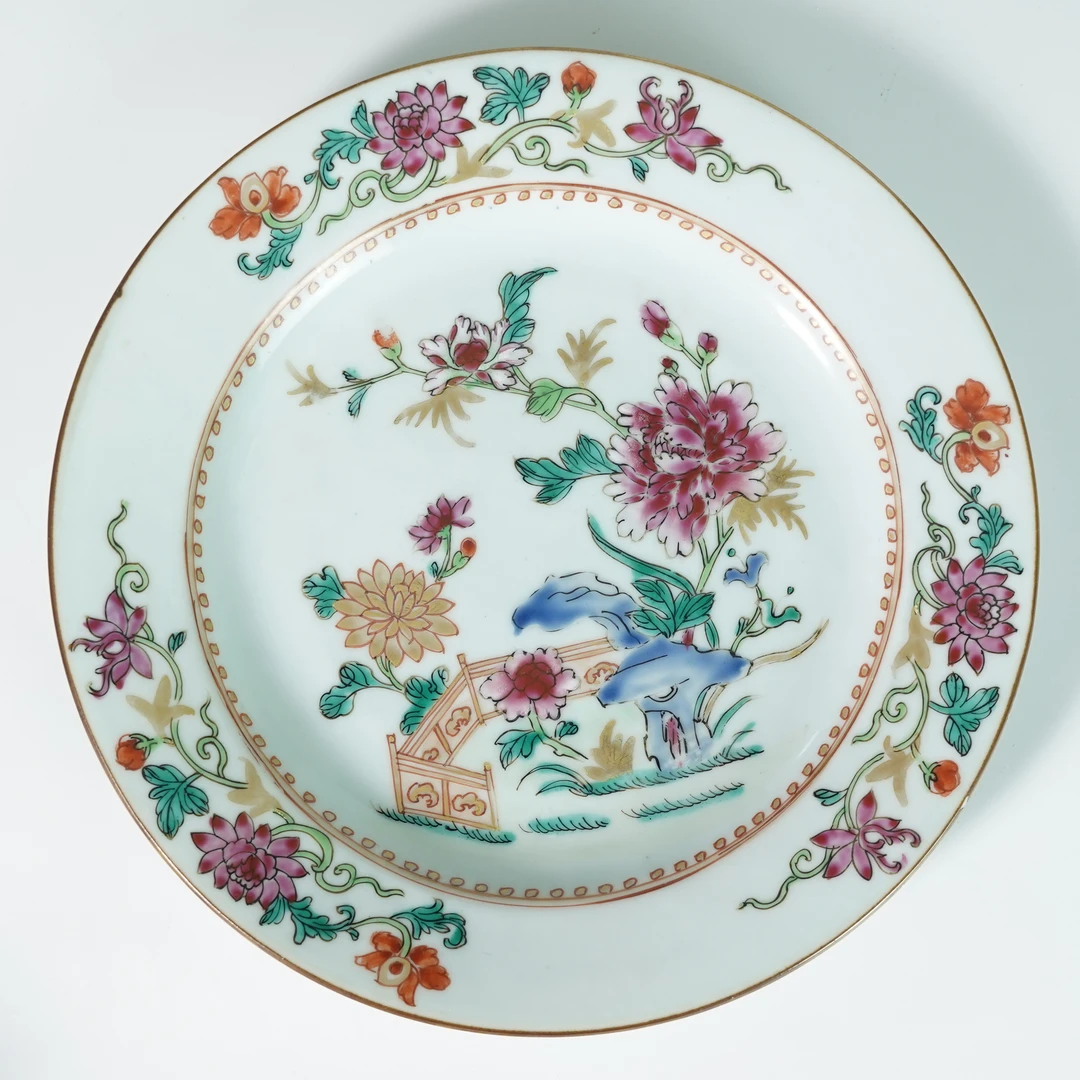 LABC250929068【十竹斋】清雍正洞石牡丹纹粉彩赏盘