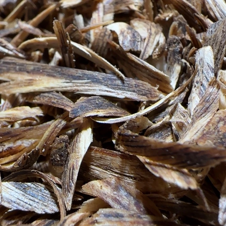 沉香手把件金沙叶勾丝枕头1500克