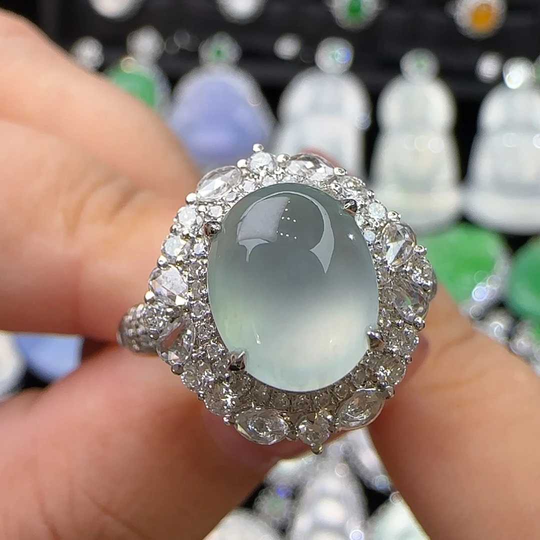 18K金镶嵌戒指翡翠天然翡翠