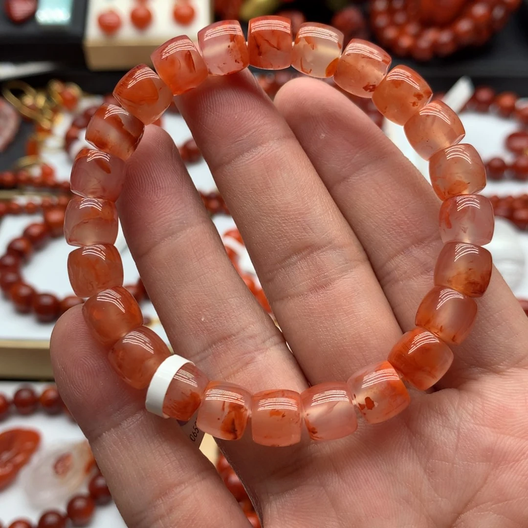 南红玛瑙手链，发货一个未镶嵌