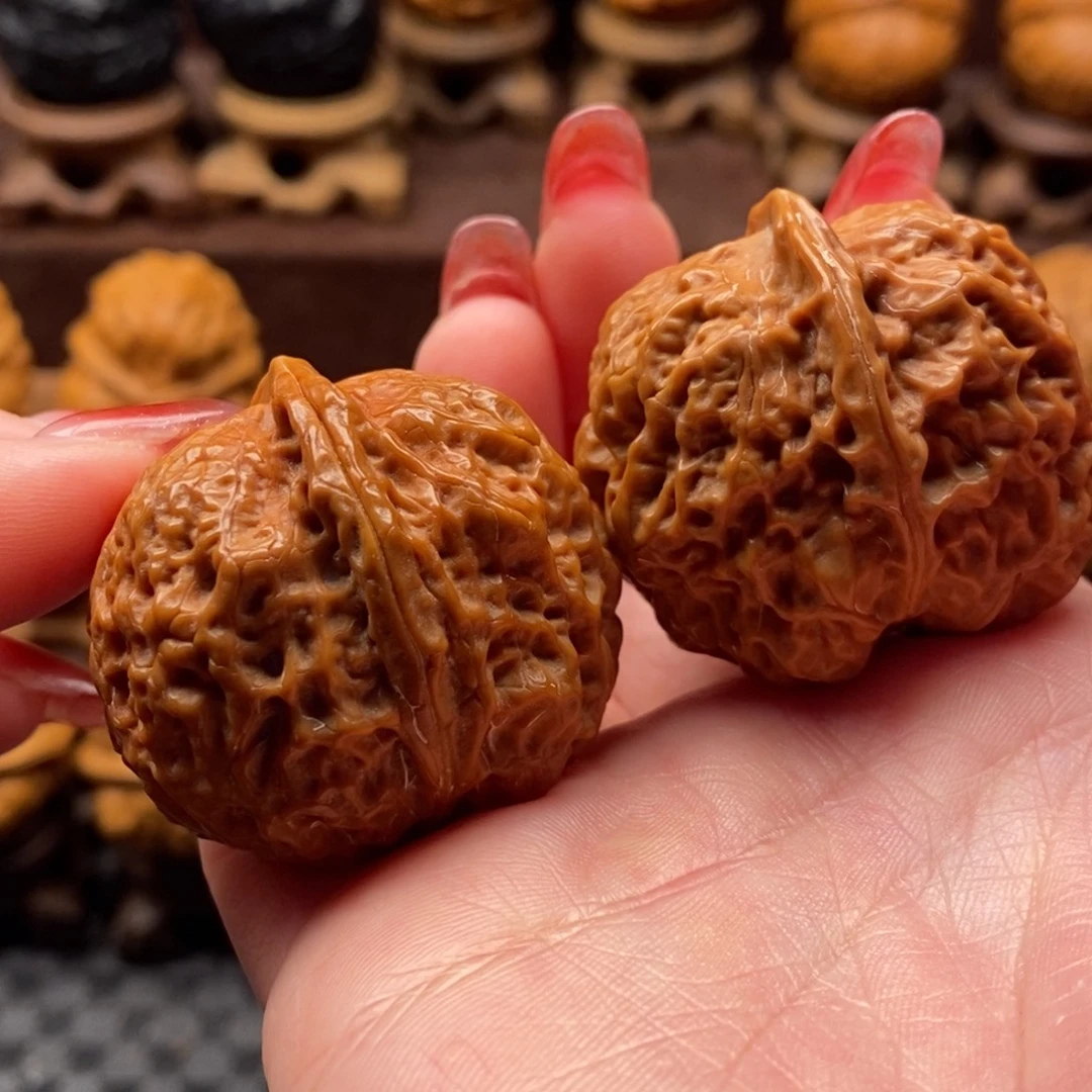 文玩核桃把件38元宝