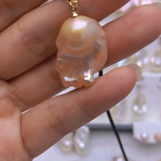 颈饰未镶嵌淡水珍珠