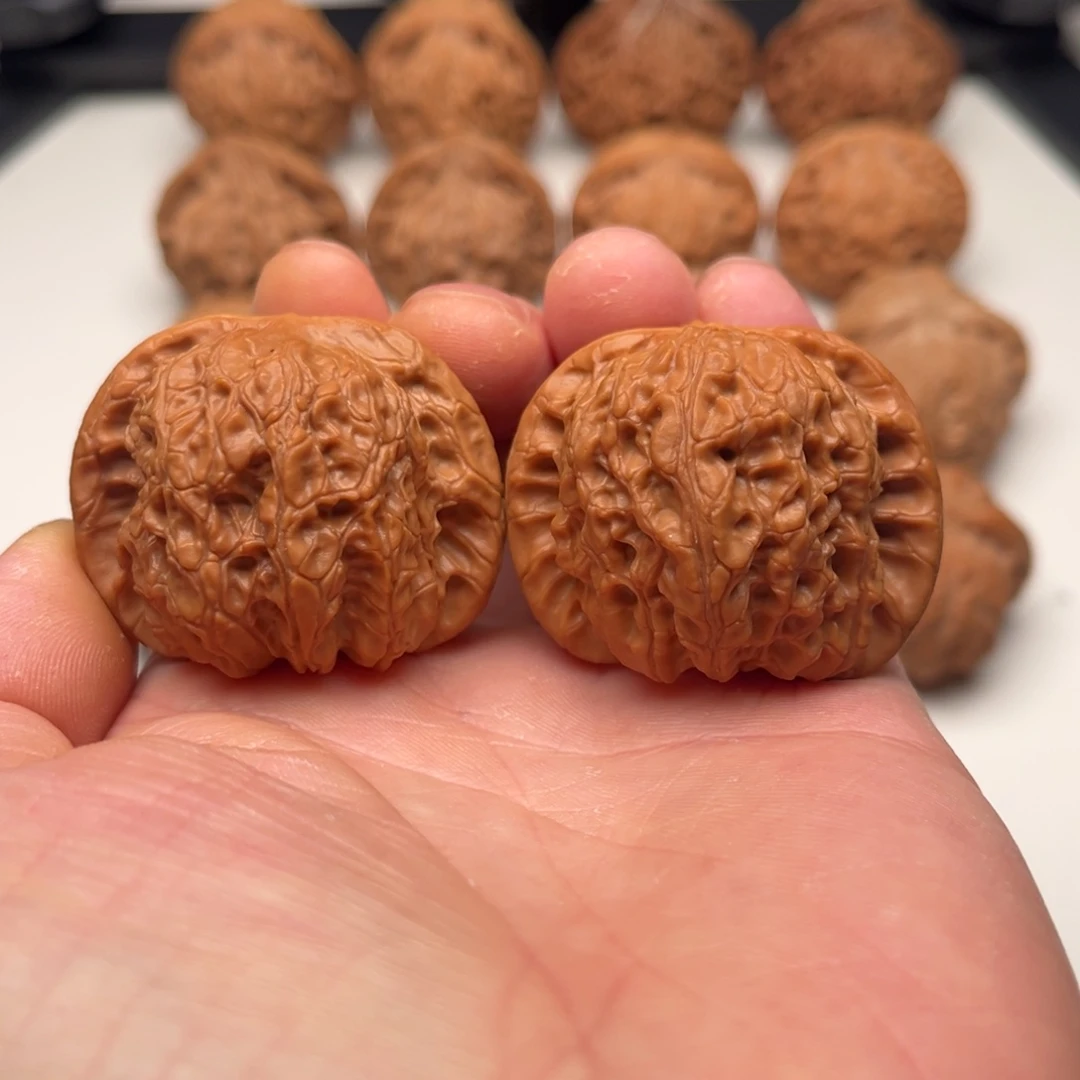 核桃把件41 血麒麟（精修打底）