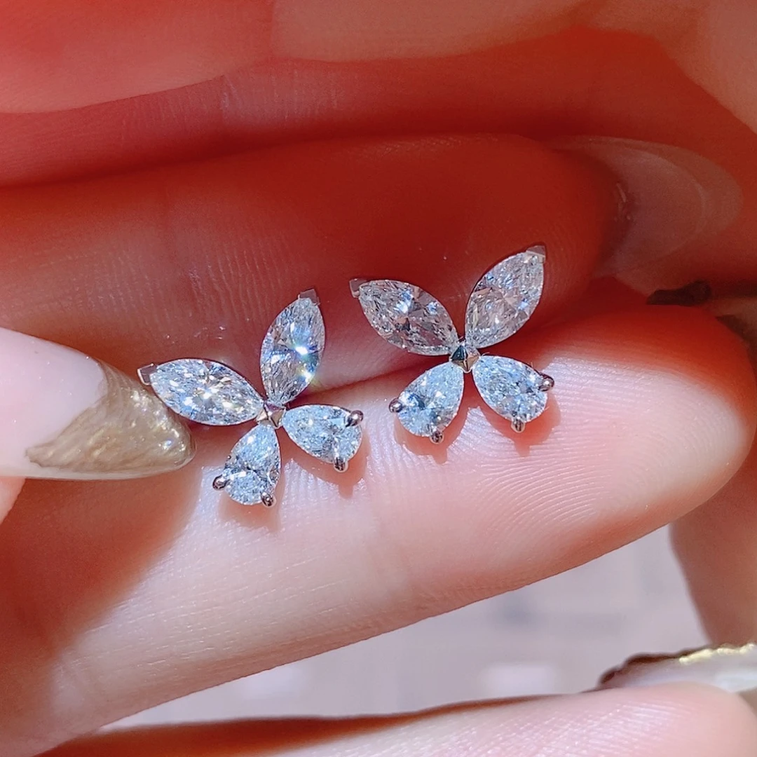 铂Pt950镶嵌实验室培育钻石耳饰1.58ct 蝴蝶耳钉