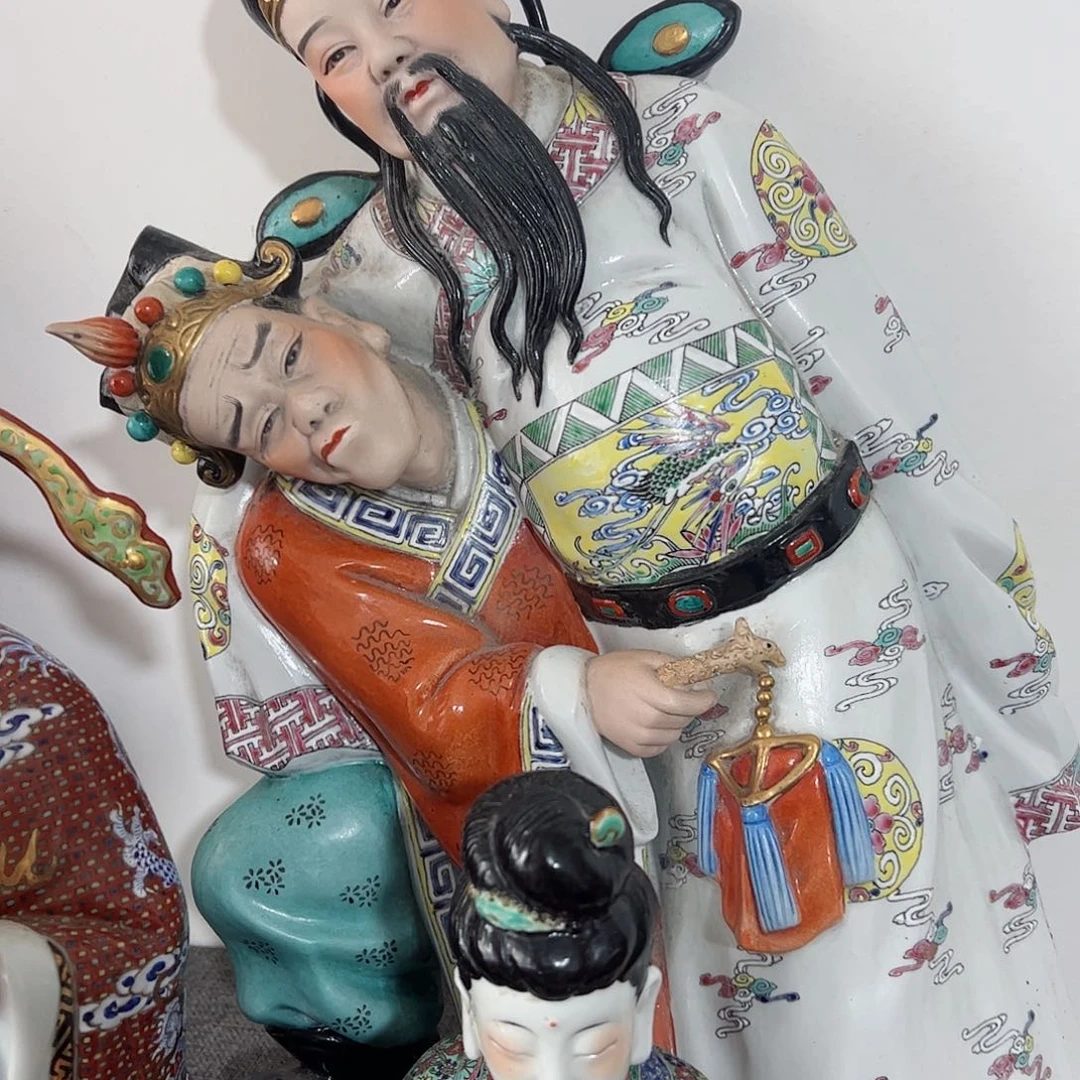 泥塑涛*哥李白。