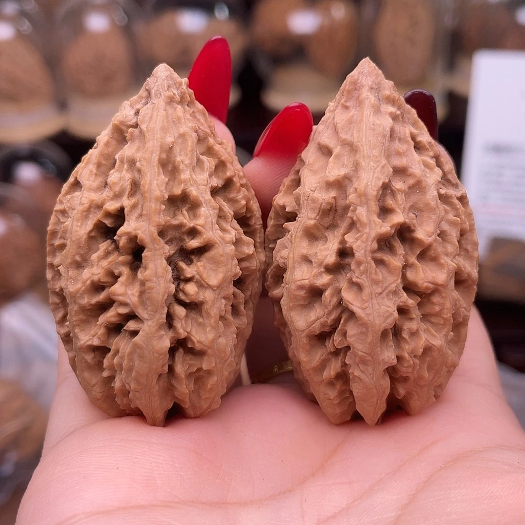 吊坠文玩核桃大蚂蚁纹