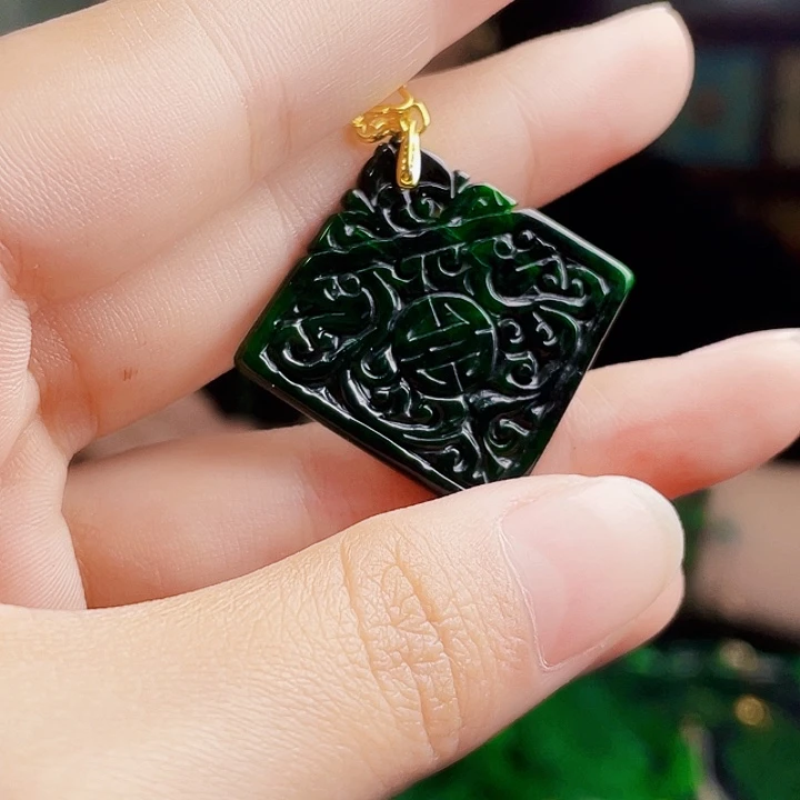 翡翠银S925镶嵌颈饰多样性