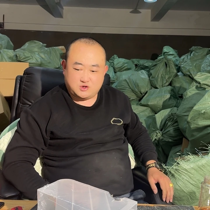 Lucky嗷嗷炸炸炸019