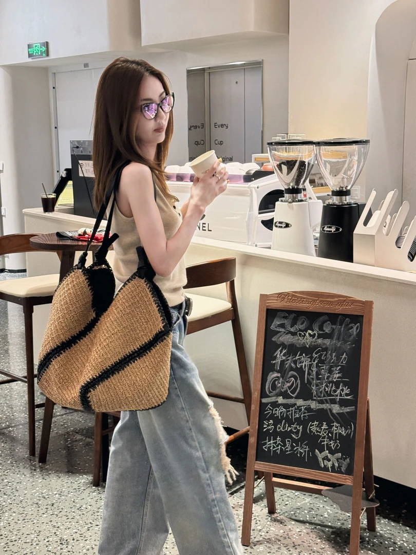 A249 原单 简约慵懒感老钱风大托特 可单肩可斜挎单肩包