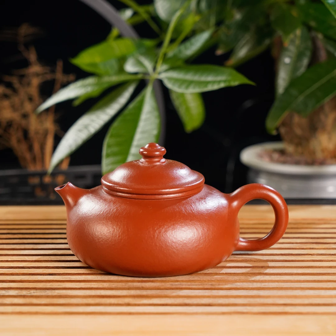 GS36-018   姚传永   宜兴手工紫砂  寒江