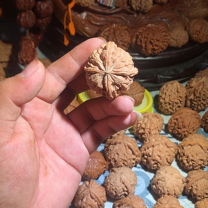 把件文玩核桃四棱