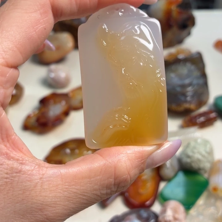 玛瑙/玉髓未镶嵌吊坠(不含链)