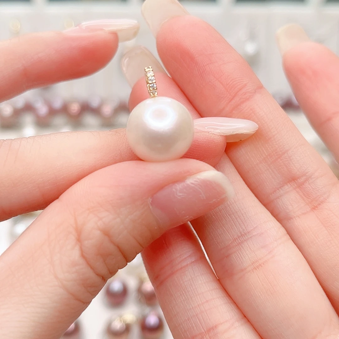 淡水珍珠合金吊坠(赠链)