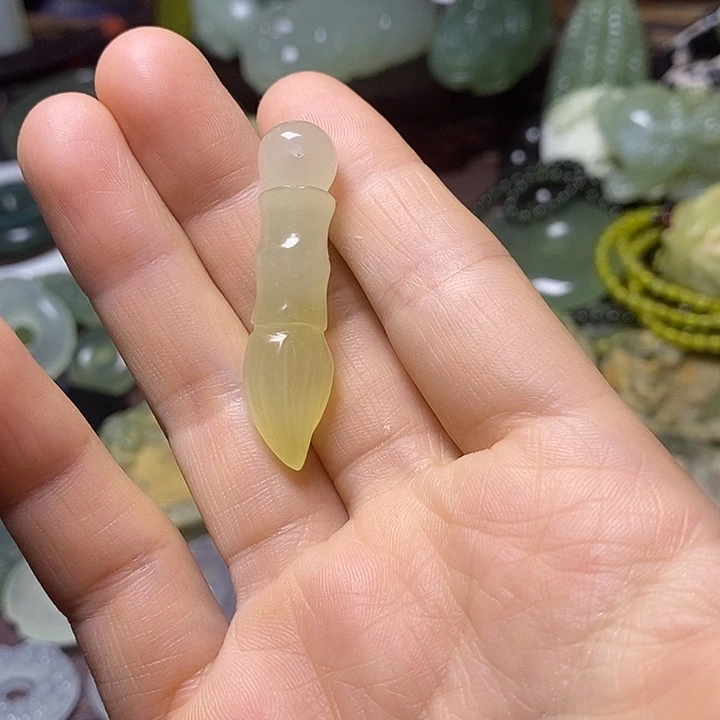 岫玉未镶嵌岫玉挂件