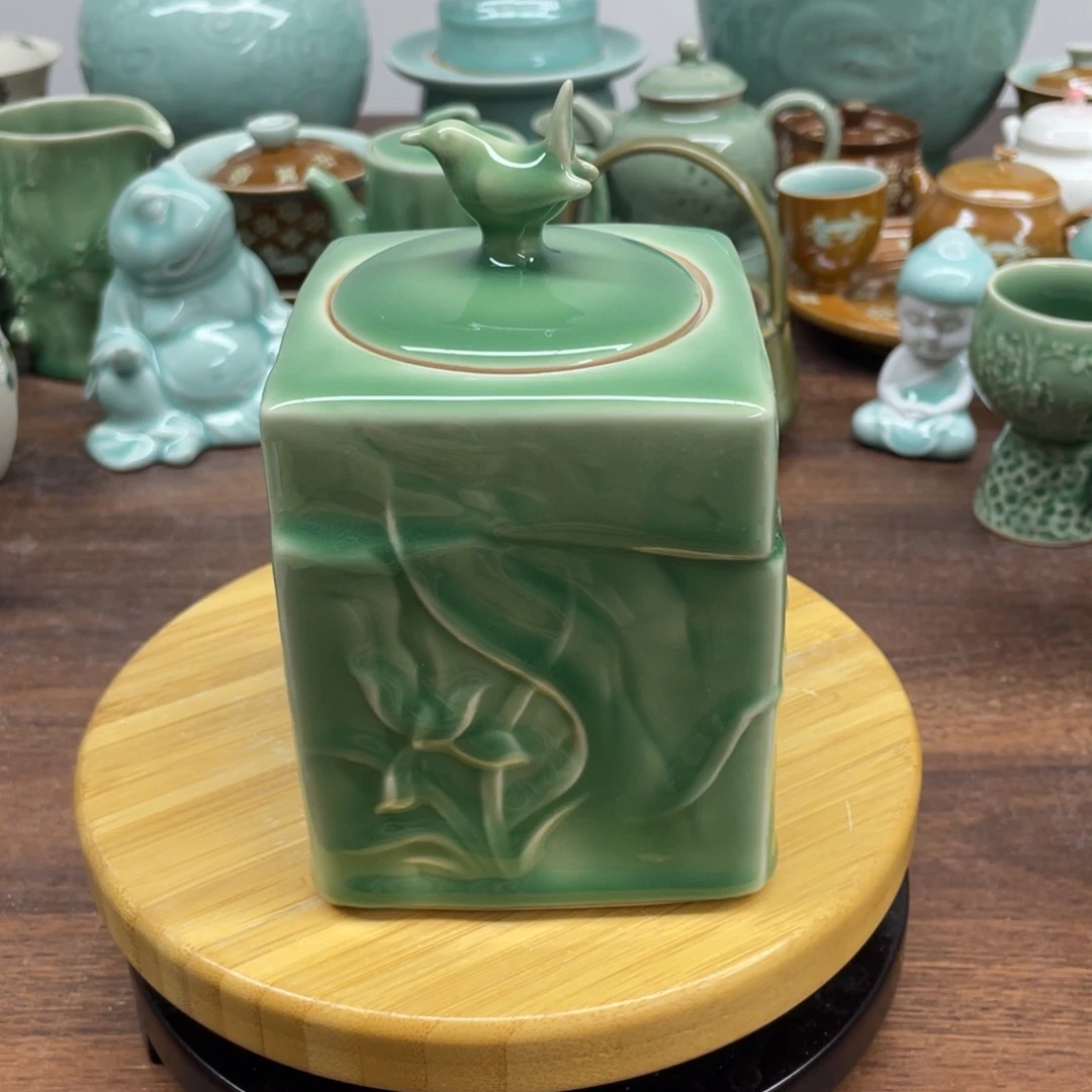 微瑕特价青瓷青瓷