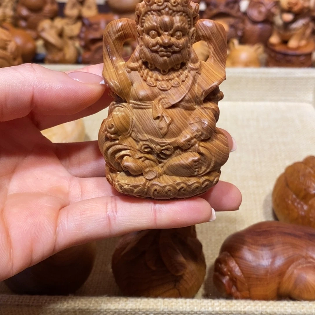 柏木（崖柏）然*崖柏手把件，黄财神