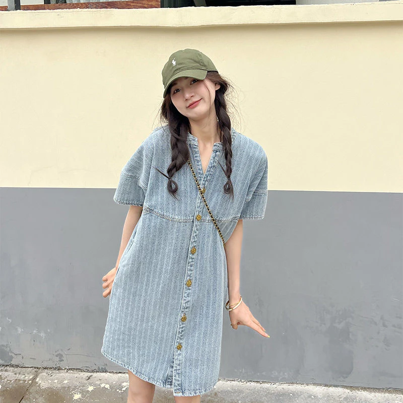休闲条纹牛仔连衣裙女夏季2025新款小个子梨形身材微胖遮肉衬衫裙