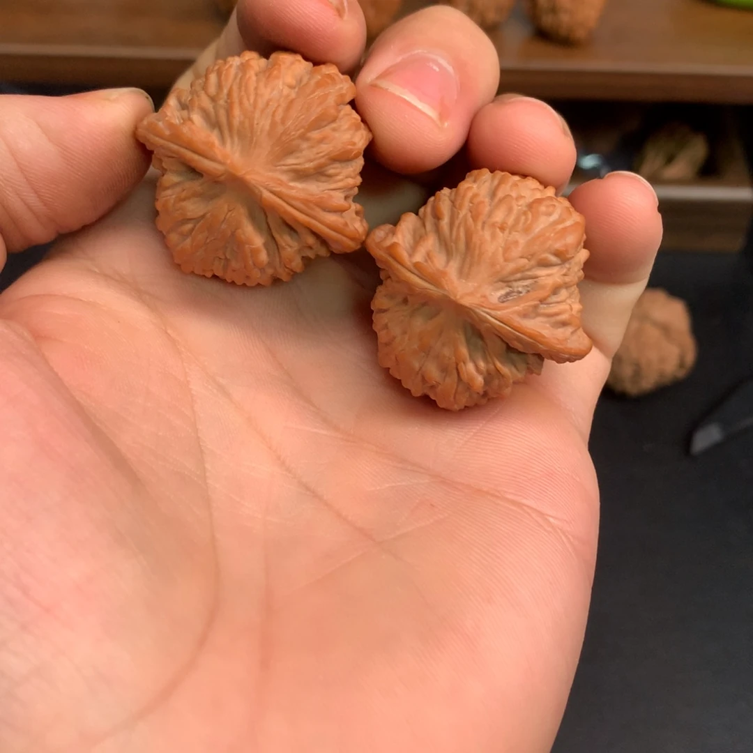 把件文玩核桃34小红（强烈推荐）