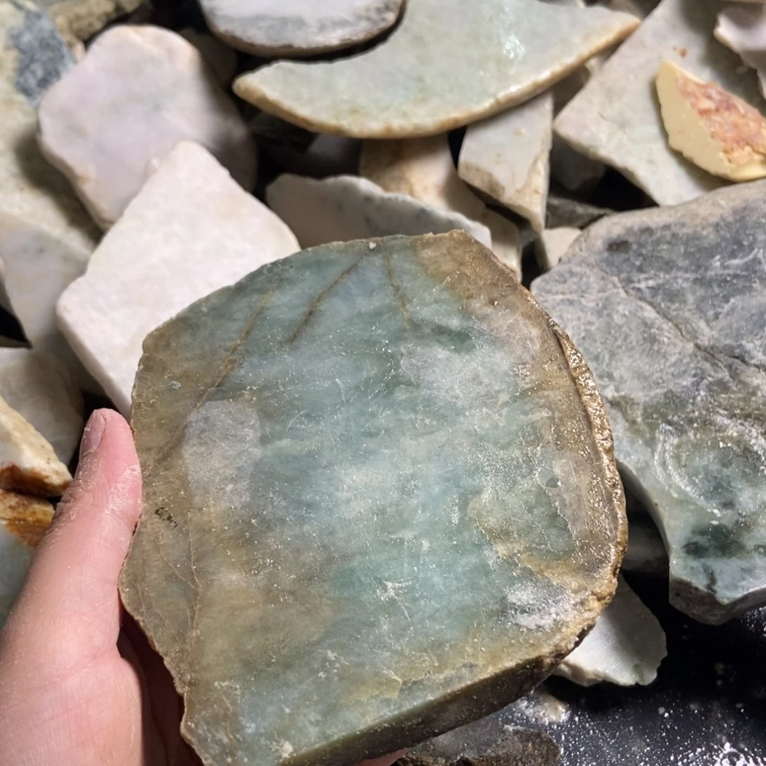 翡翠未镶嵌挂件天然翡翠