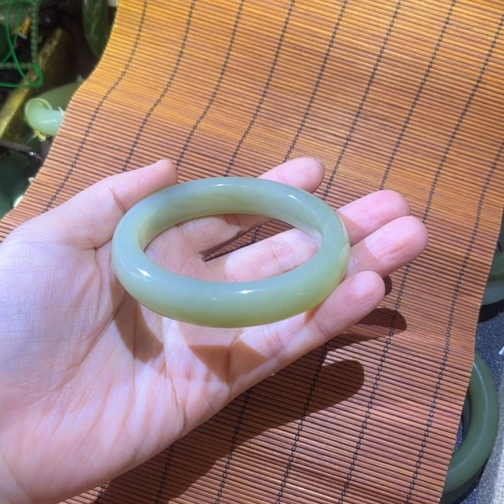 和田玉未镶嵌颈饰1***～