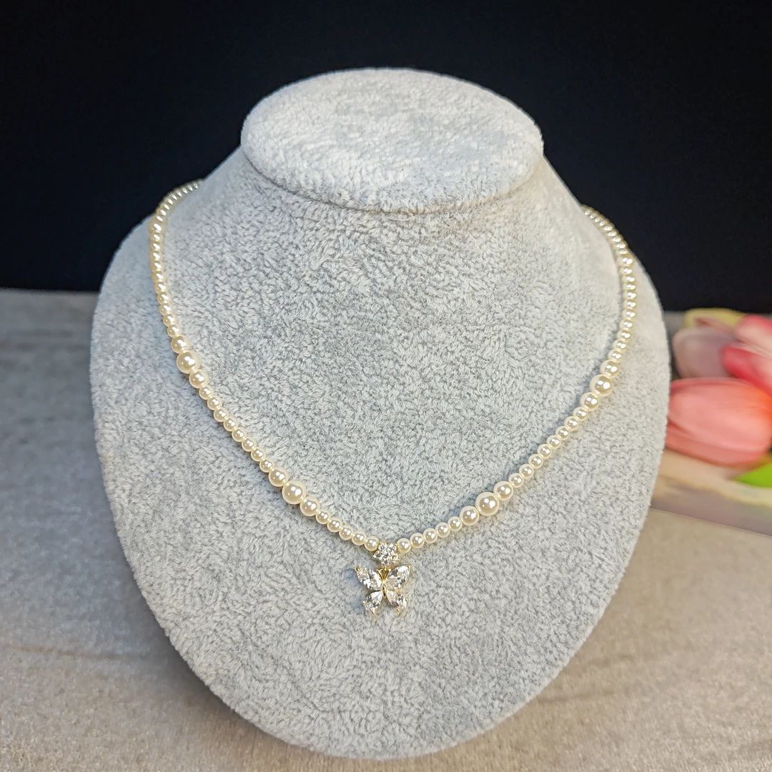 铜合金仿珍珠项链 蝴蝶珍珠项链奶白色精致百搭轻奢气质简约
