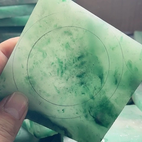 定制石英质玉阿***梦非洲翠手定制