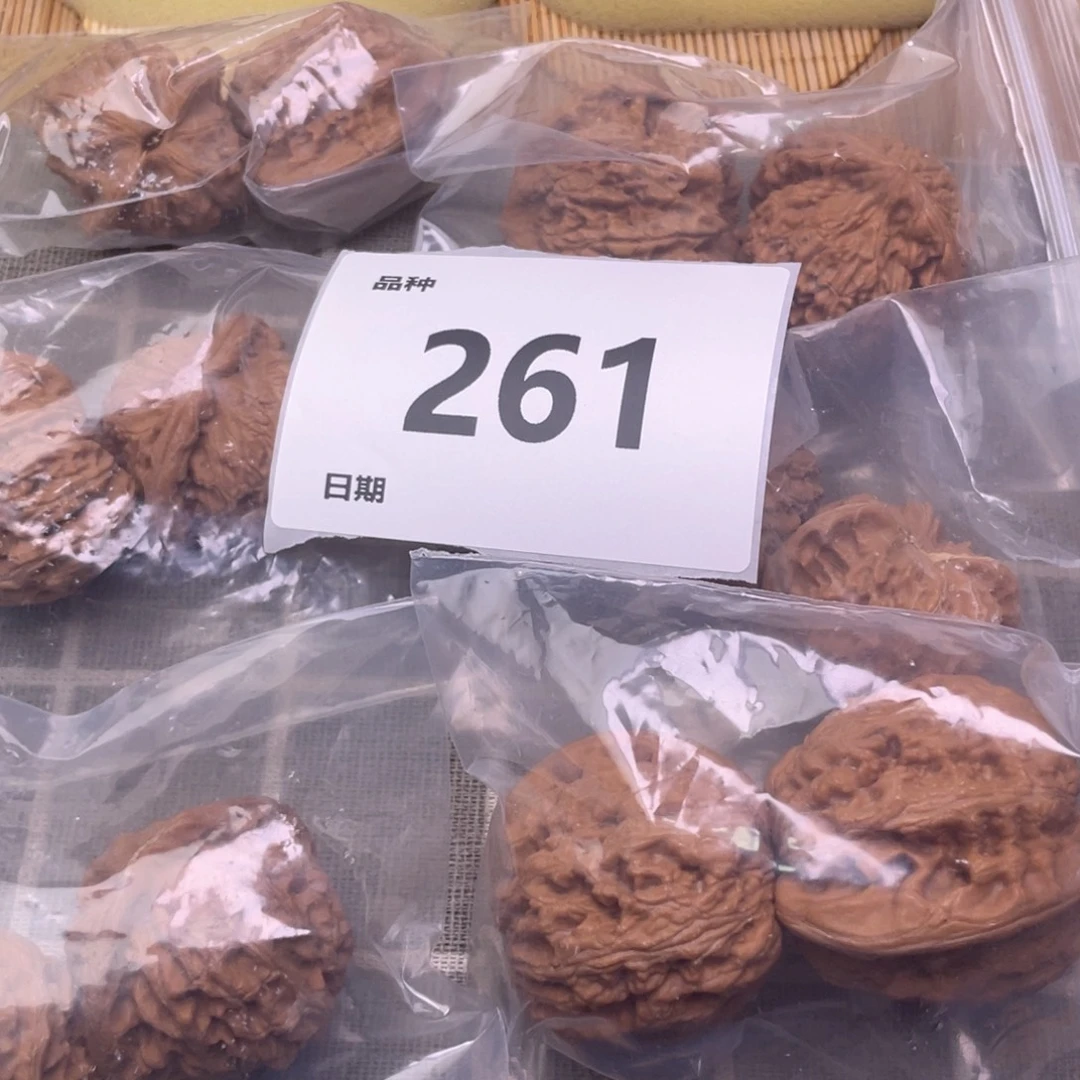 把件文玩核桃261号6对带练手将军