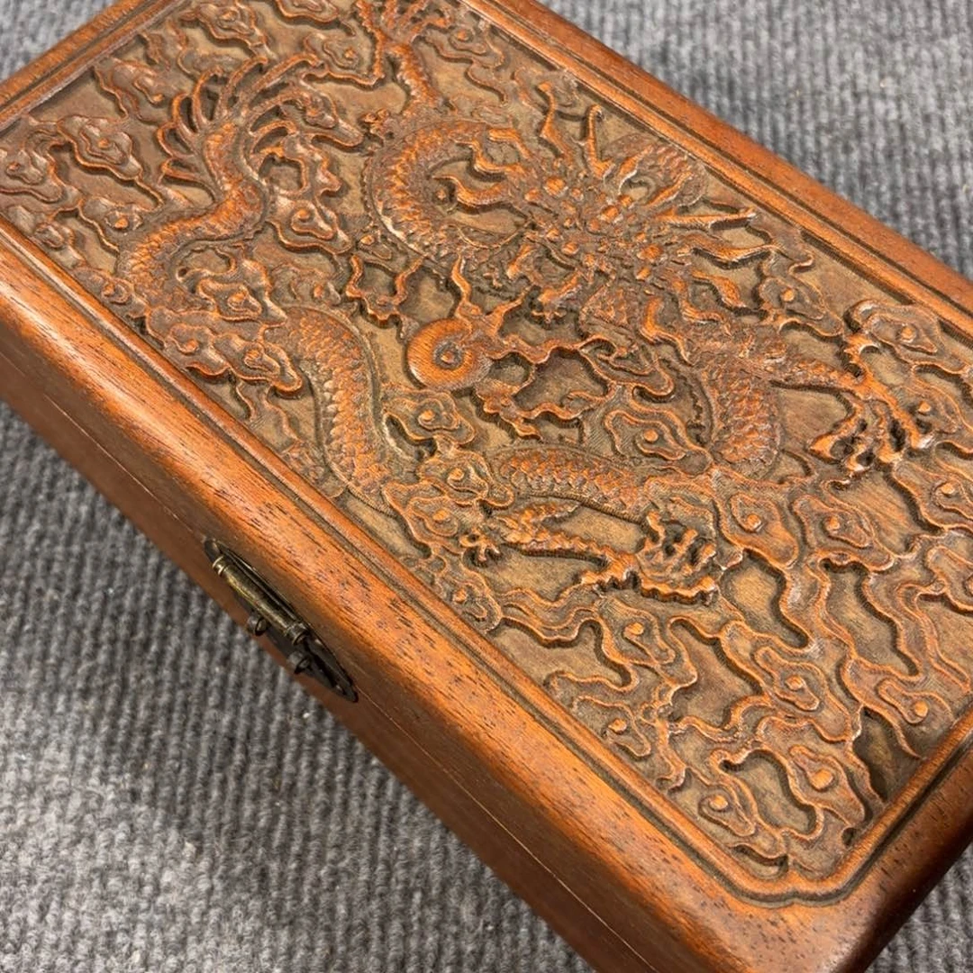 木缅甸花梨雕刻龙首饰盒