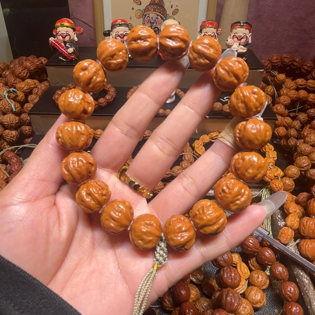 玻***）手串文玩核桃精品
