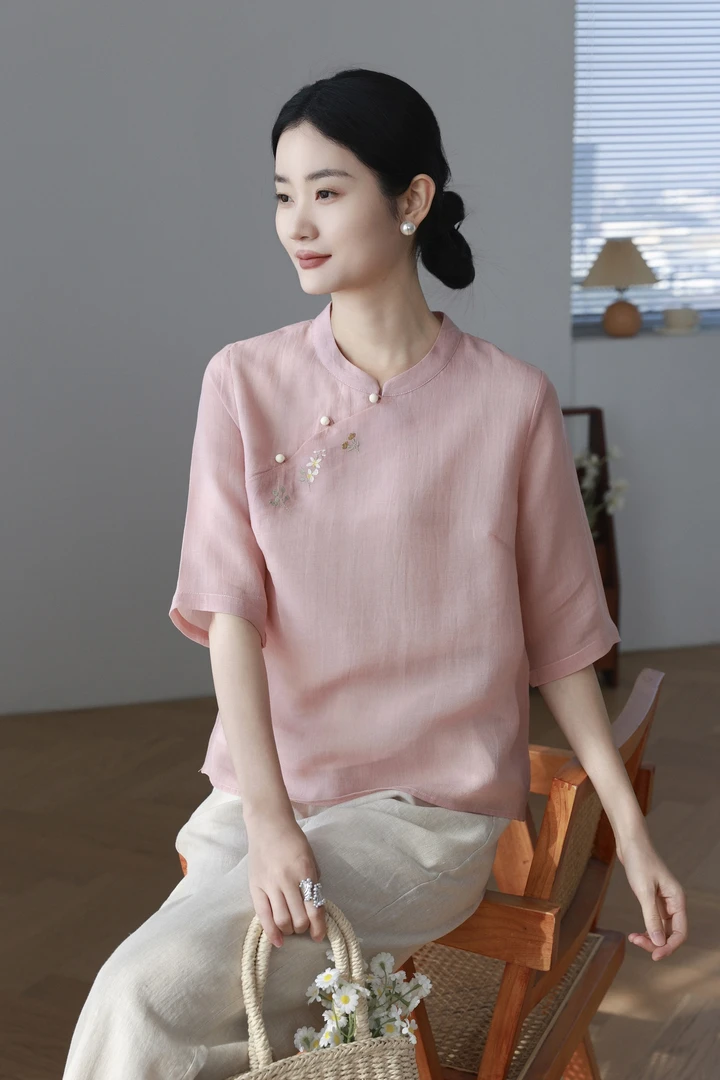 25新款苎麻绣花小上衣有里衬复古文艺减龄新中式女上衣