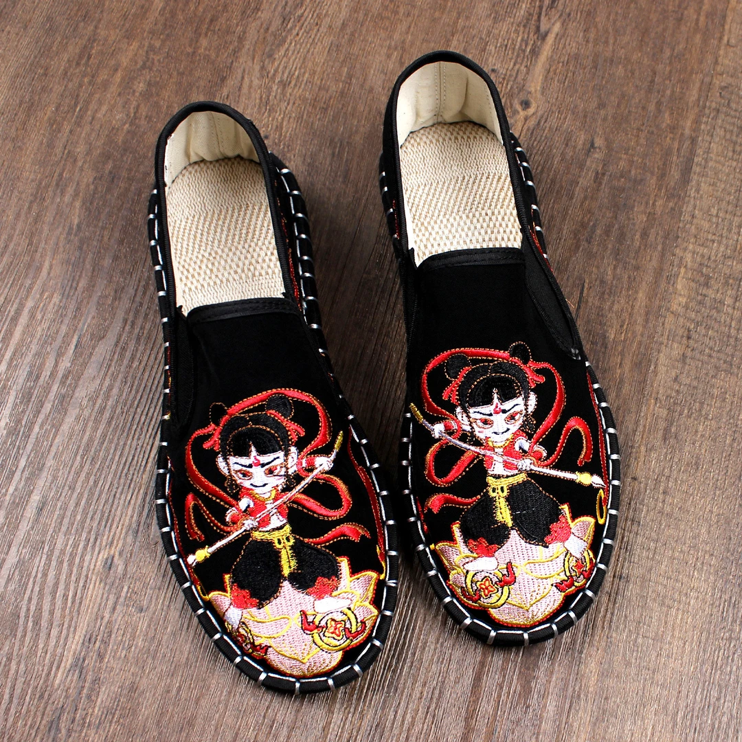 2025新款夏季老北京布鞋男高档刺绣哪吒手工千层底透气软底一脚蹬