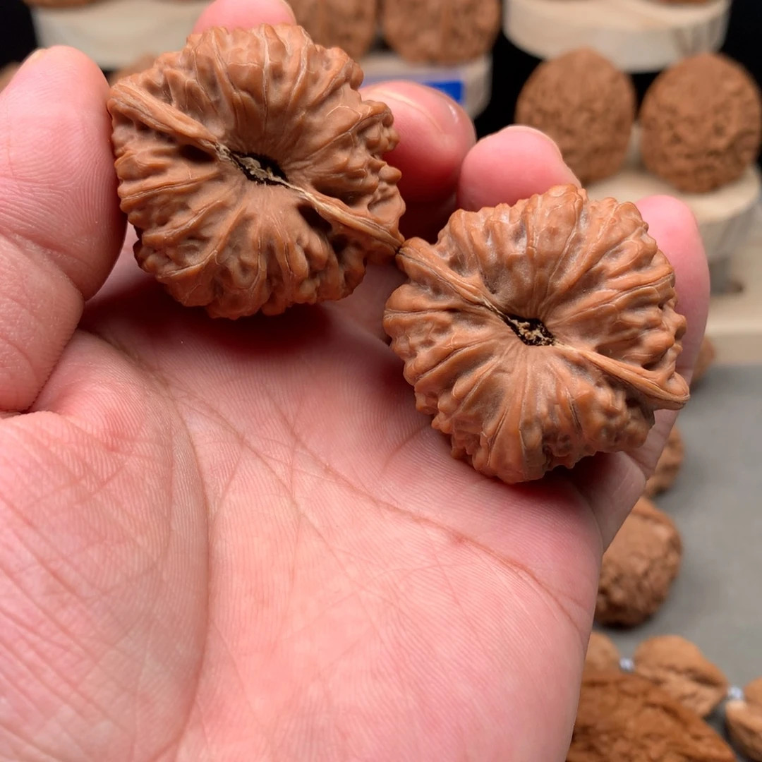 吊坠桃核平谷凹底