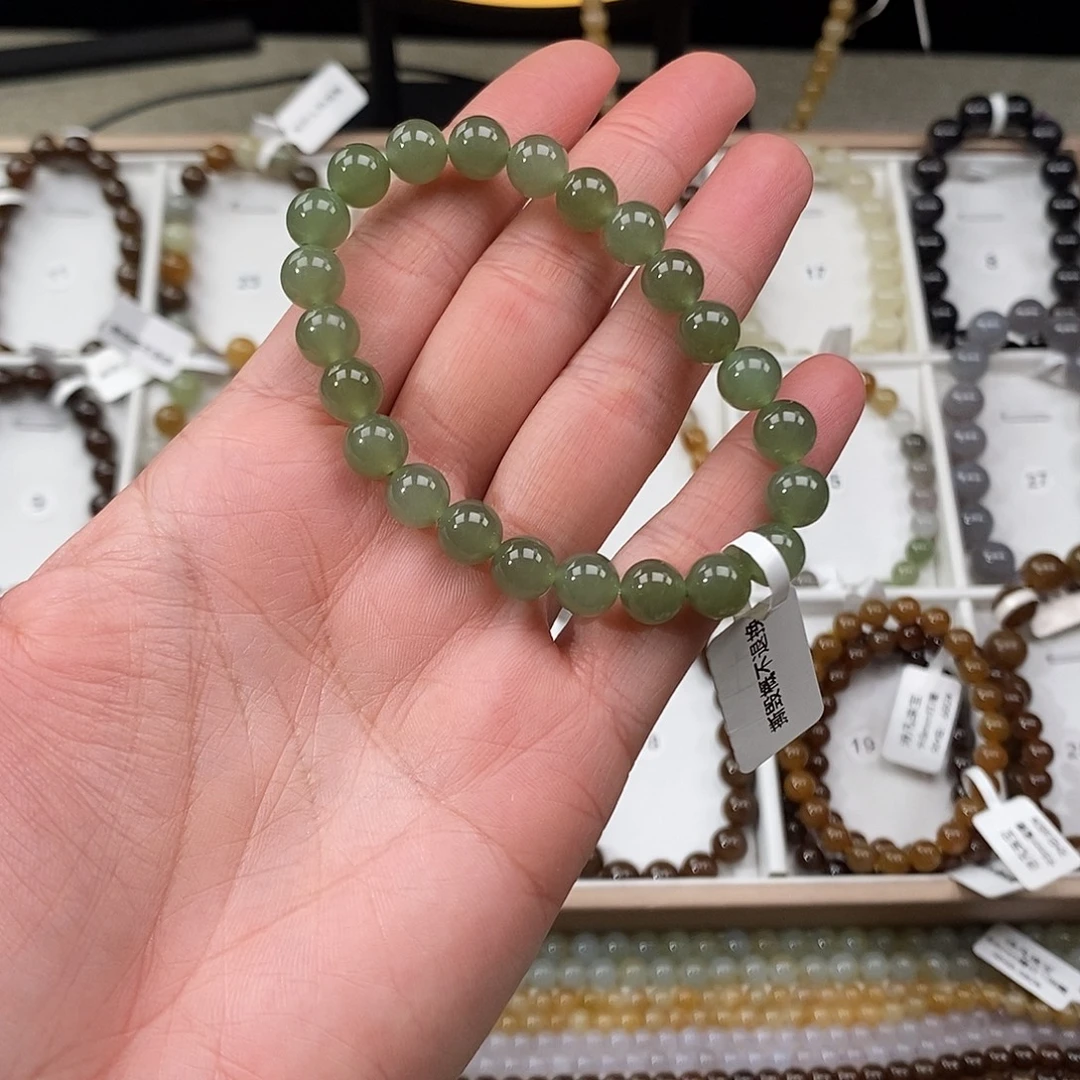 和田玉未镶嵌手链