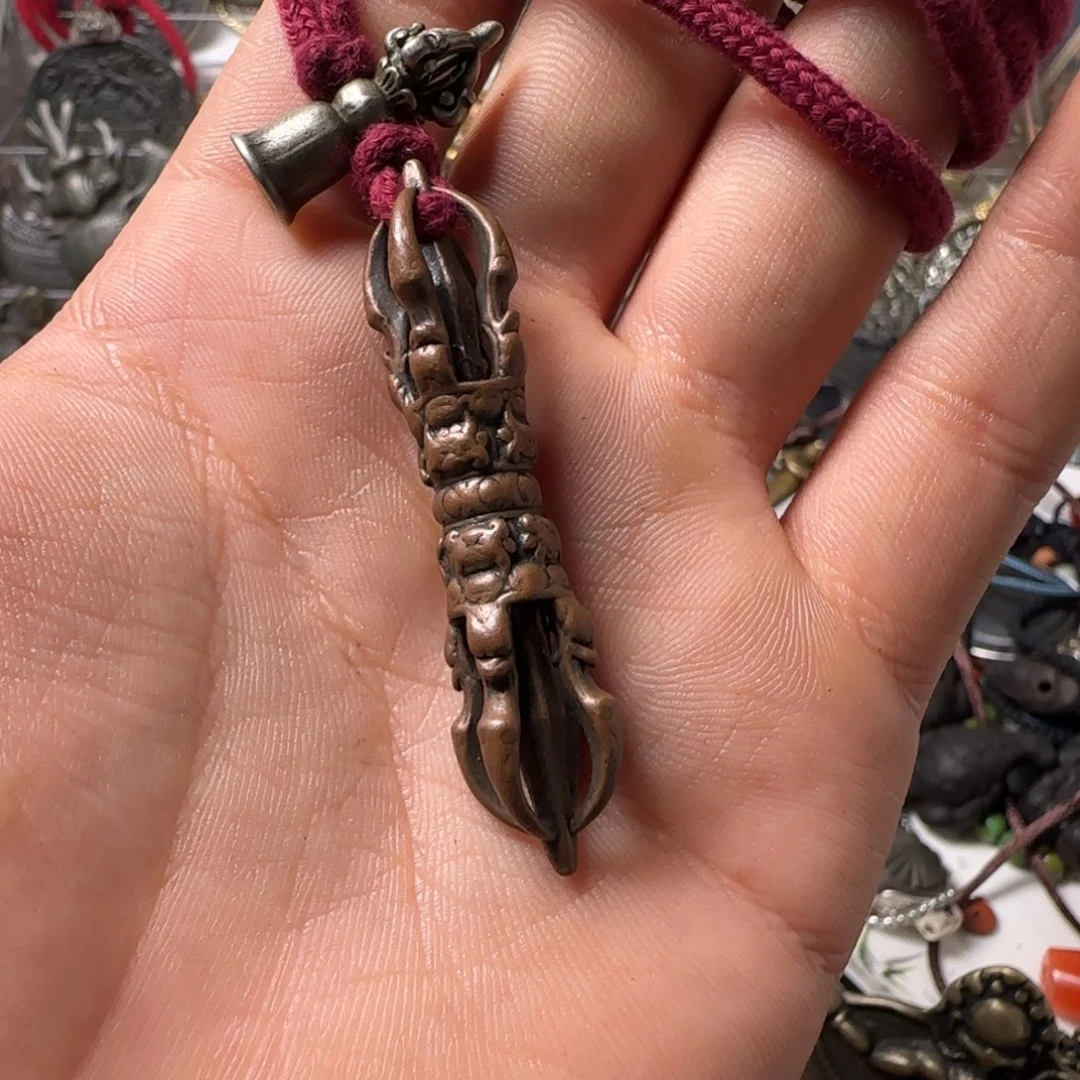 藏***哥玻璃颈饰啊啊啊啊啊啊啊