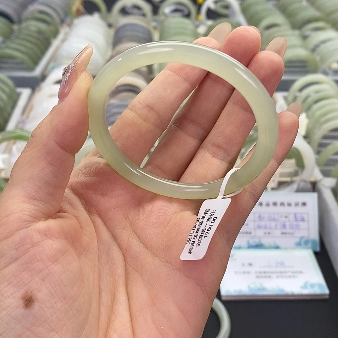 未镶嵌和田玉珠宝奇石54